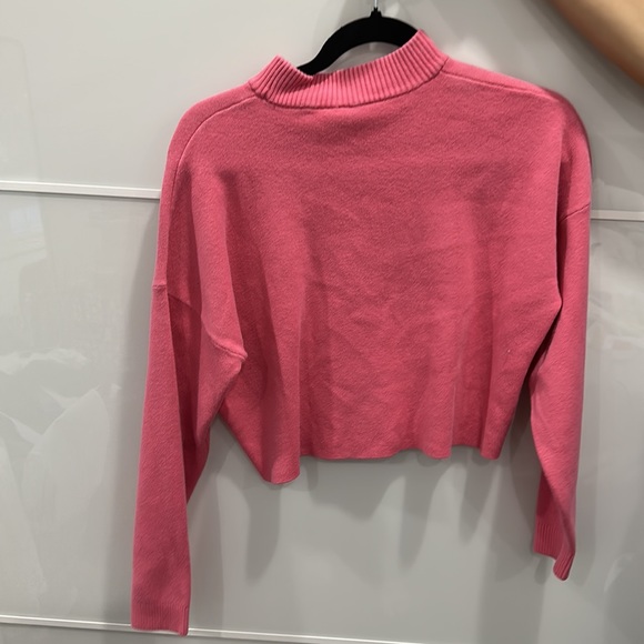 Cozy Cropped Bright Pink Sweater - Picture 2 of 2